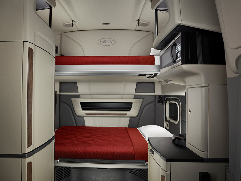 2020 Peterbilt 579 sleeper