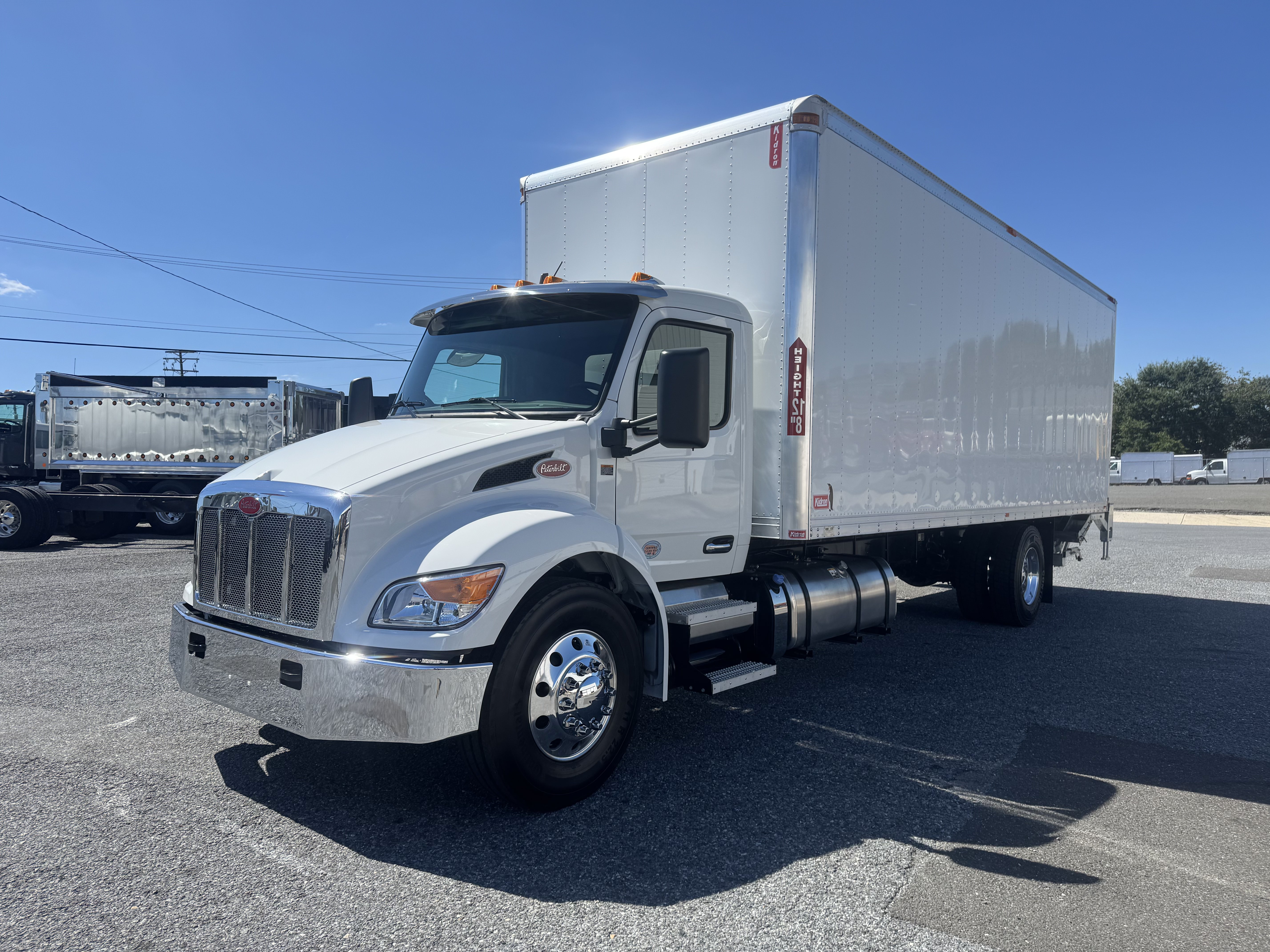 2026 Peterbilt 536
