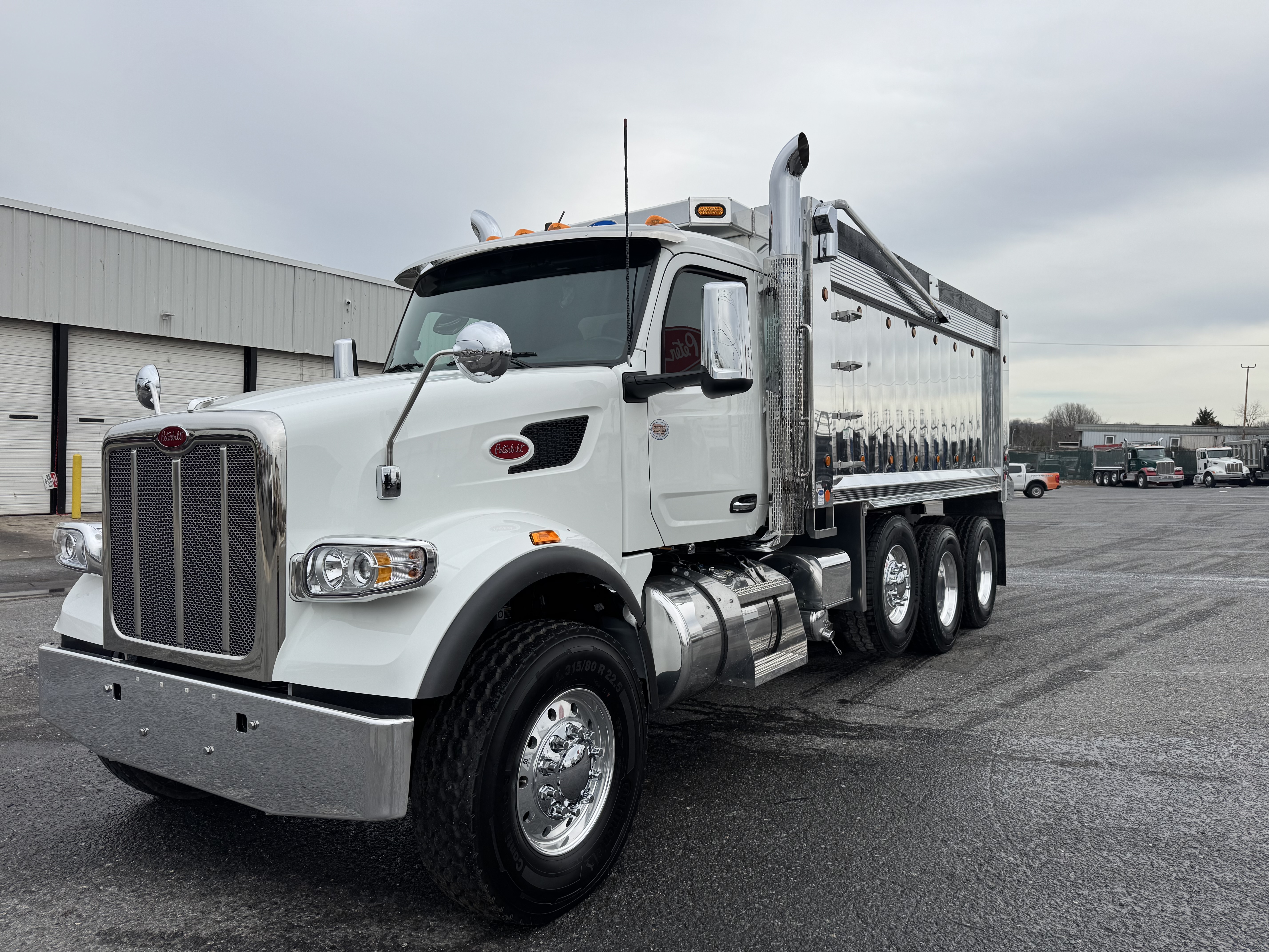 2026 Peterbilt 567
