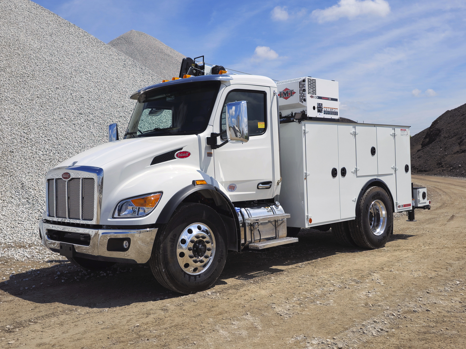 2025 Peterbilt 536