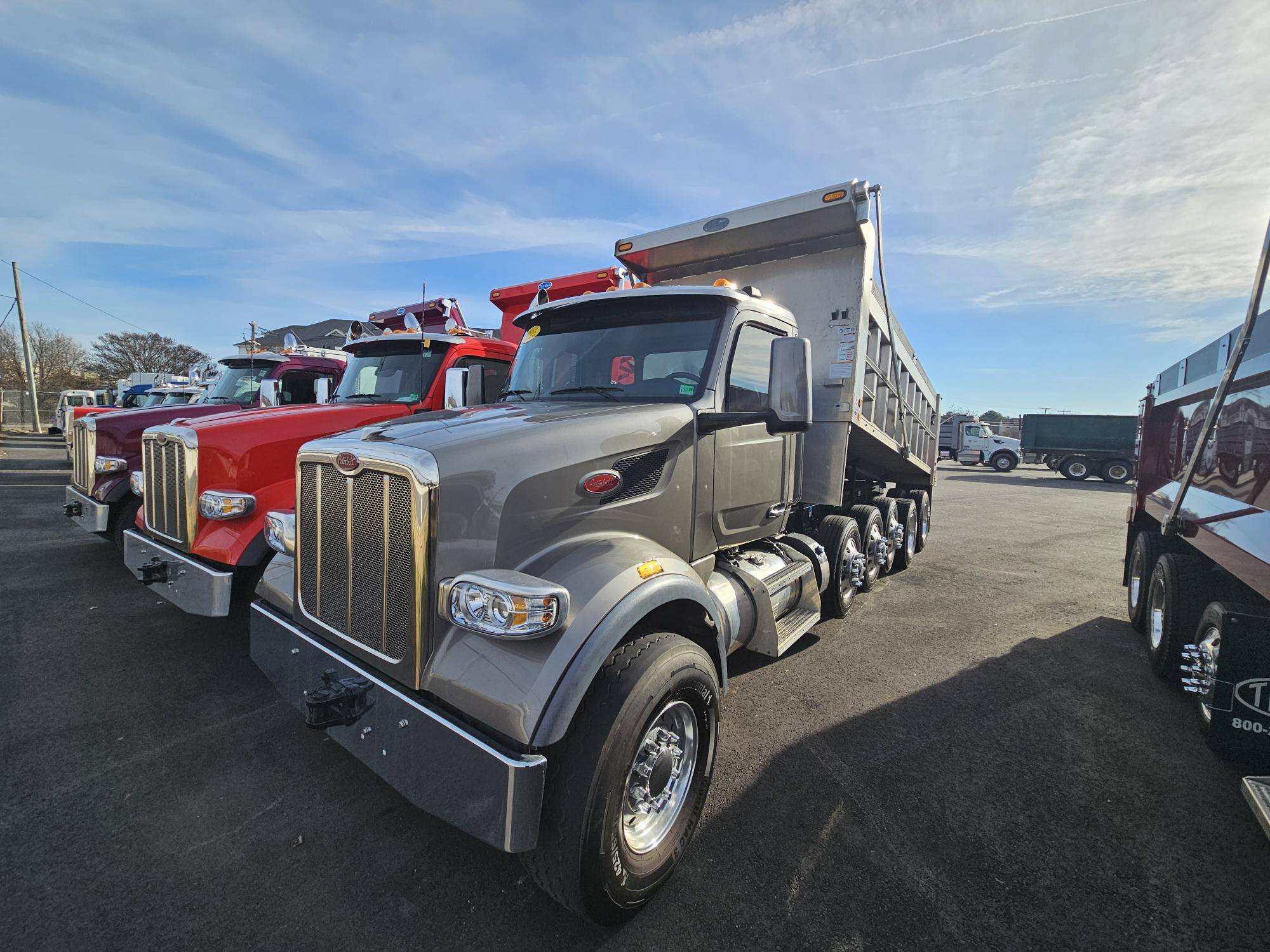 2025 Peterbilt 567