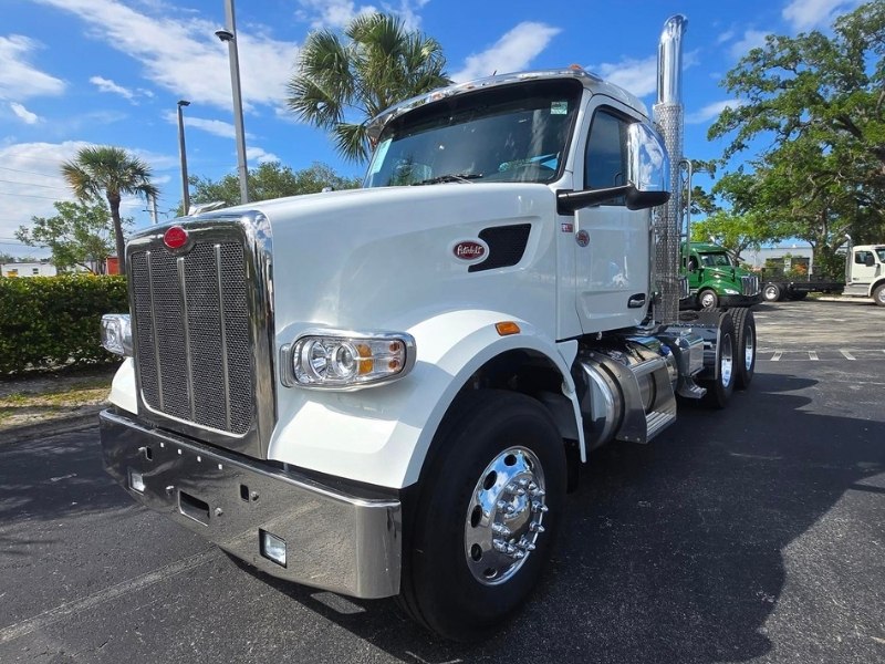 2027 Peterbilt 567